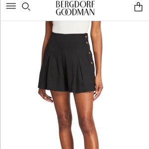 Vince pleated shorts